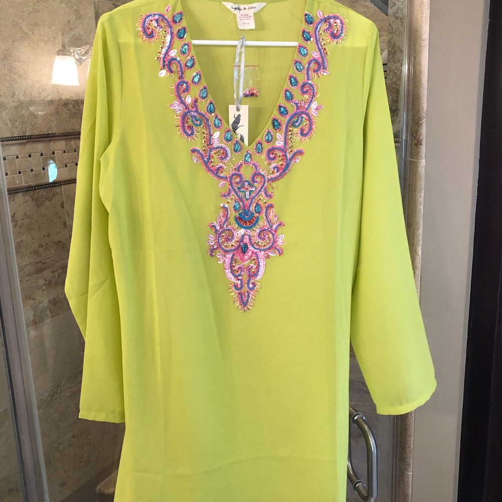 Lucky & Coco Sheer tunic top